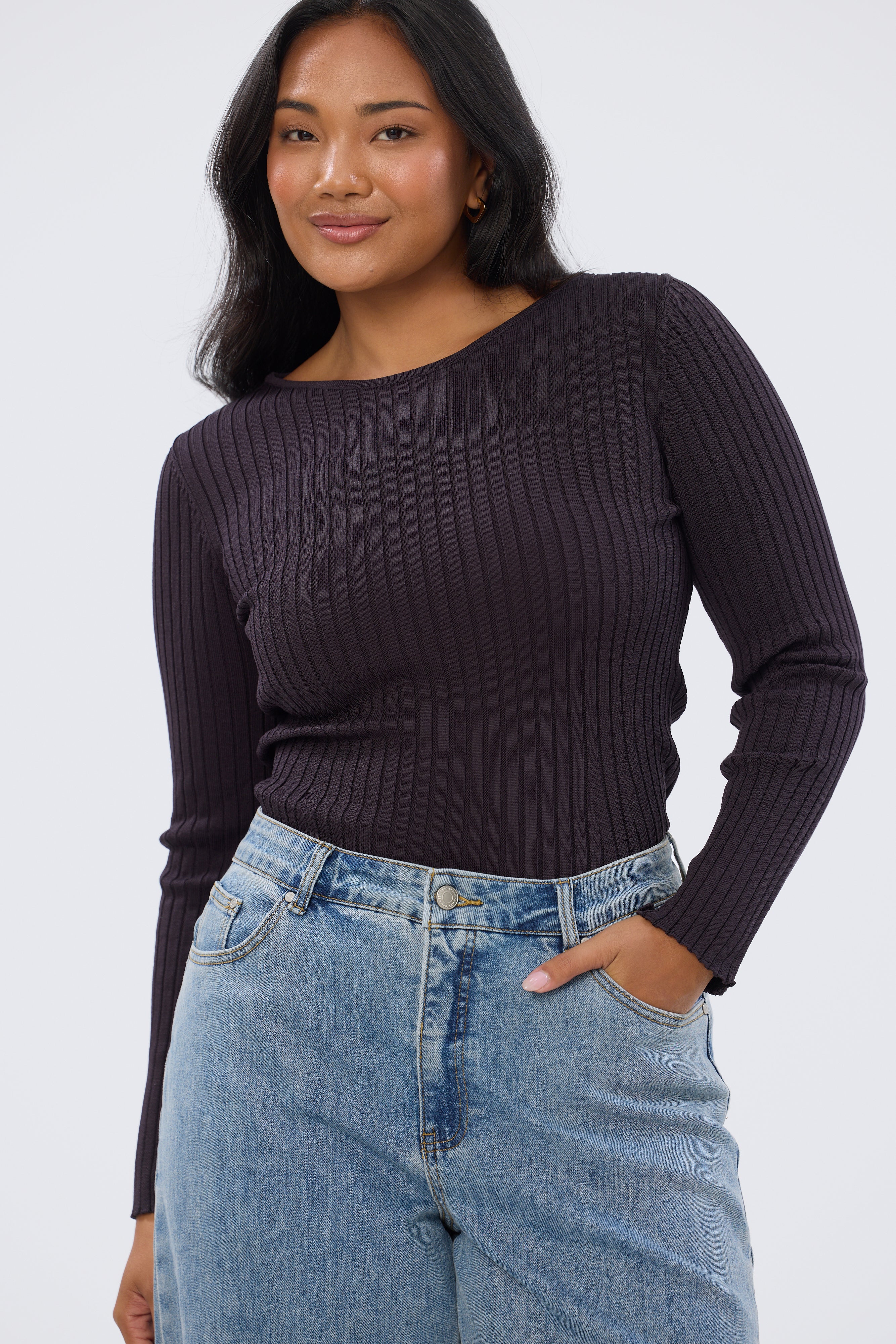 Long Sleeve Boat Neck Knit Top